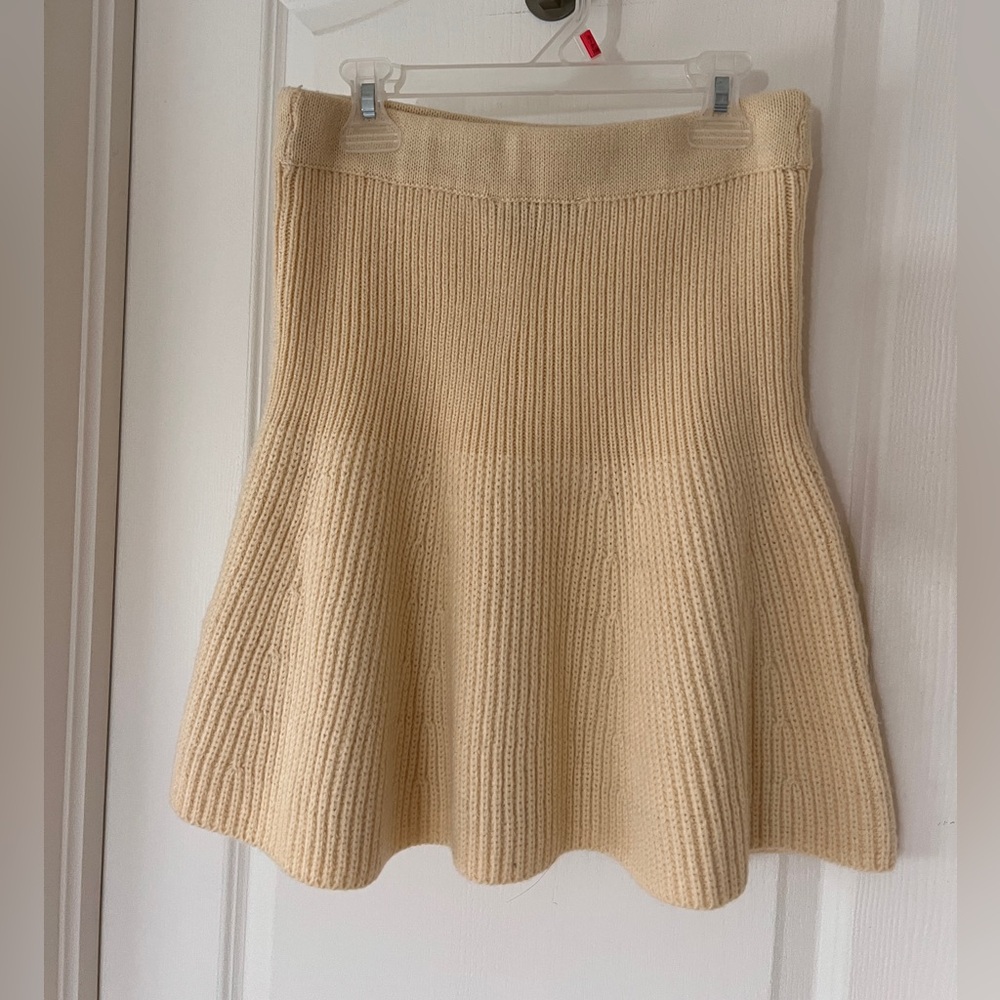 Knit Mini Skirt - Picture 5 of 9